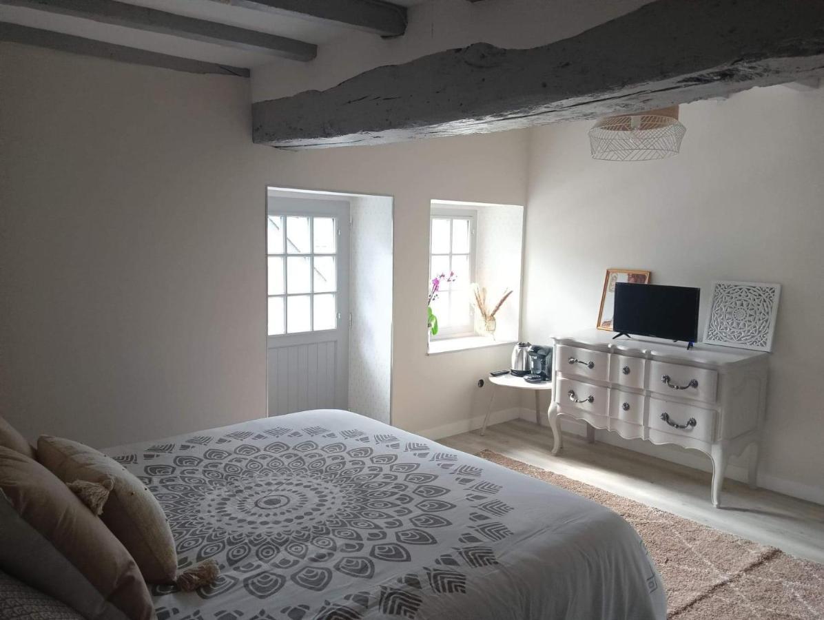 Chambre D'Hote Familiale De La Maison Bleue Lanvallay Zewnętrze zdjęcie