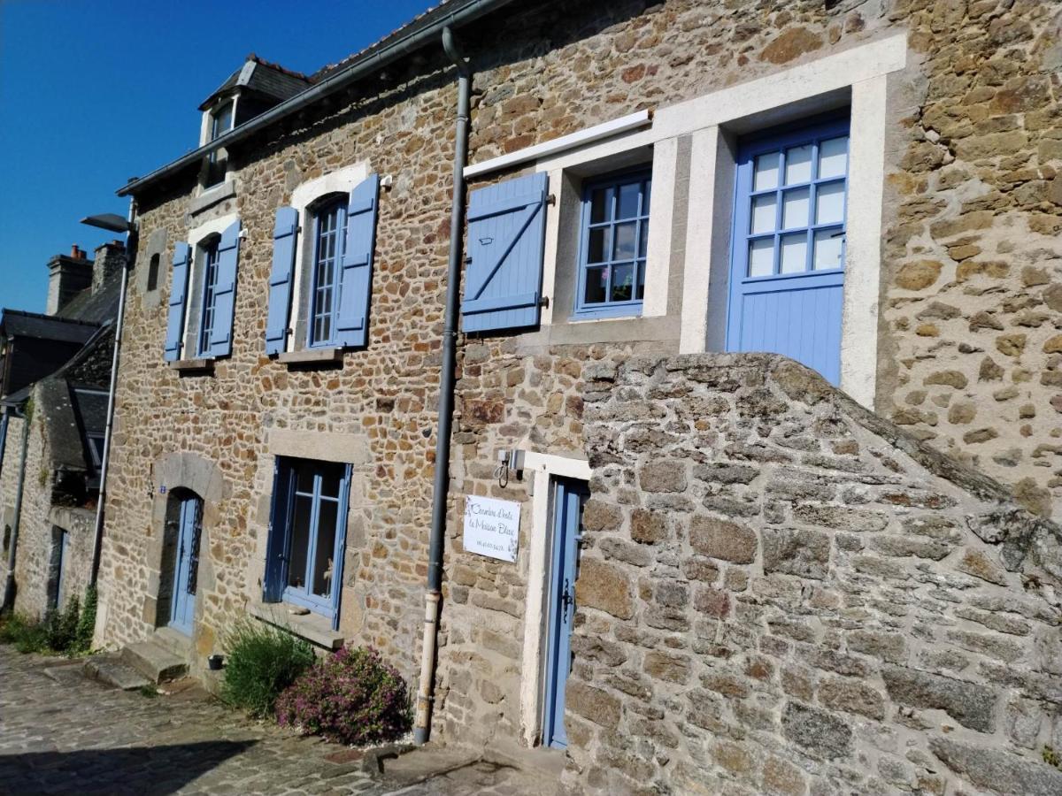 Chambre D'Hote Familiale De La Maison Bleue Lanvallay Zewnętrze zdjęcie