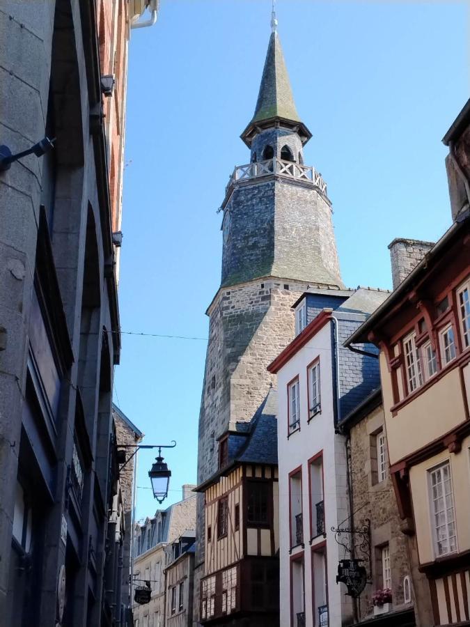 Chambre D'Hote Familiale De La Maison Bleue Lanvallay Zewnętrze zdjęcie